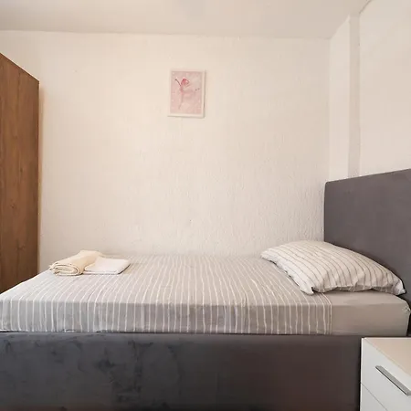 Apartment Porta Via *