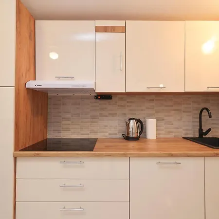 Porta Via Apartment Vir