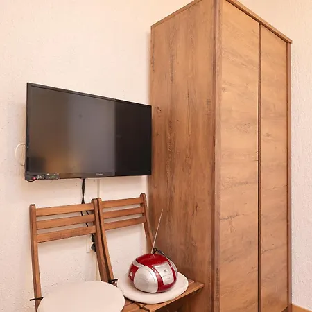 Porta Via Apartment Vir